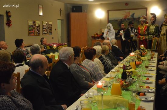 Seniorzy świętowali i śpiewali w Dziekanowicach